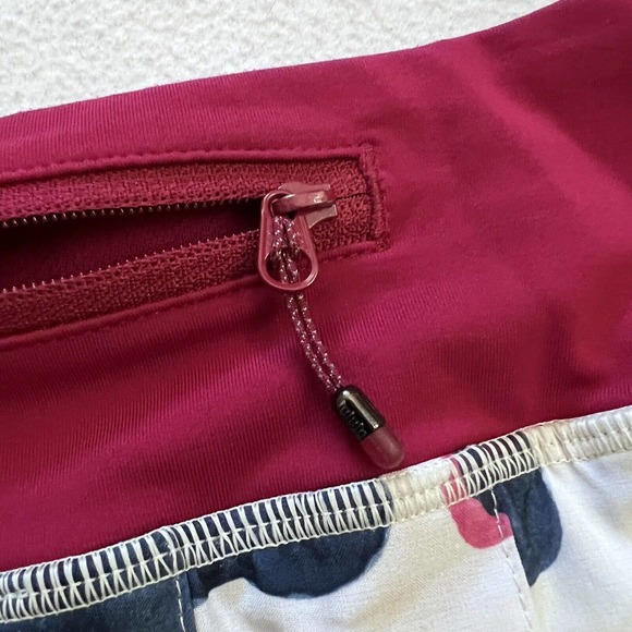 Lululemon Inky Floral Ghost Inkwell Bumble Berry Pleated Pace Setter Skirt 4Tall - Picture 7 of 10